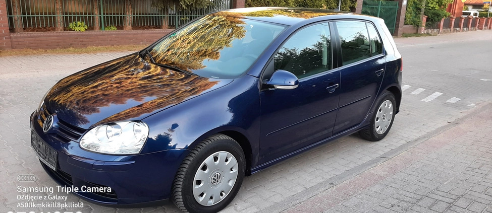 Volkswagen Golf cena 14900 przebieg: 179000, rok produkcji 2005 z Olsztyn małe 79